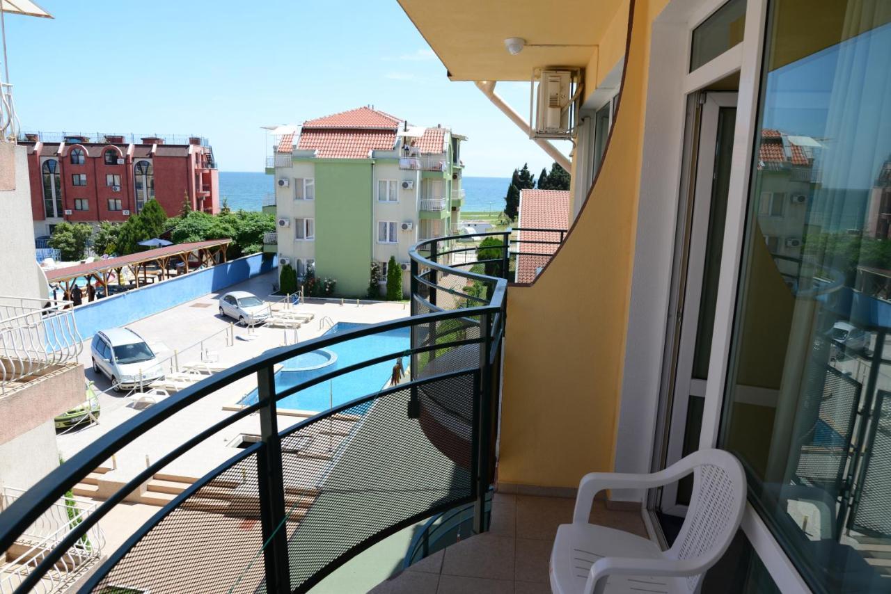 Hotel Riviera Ravda Exterior photo